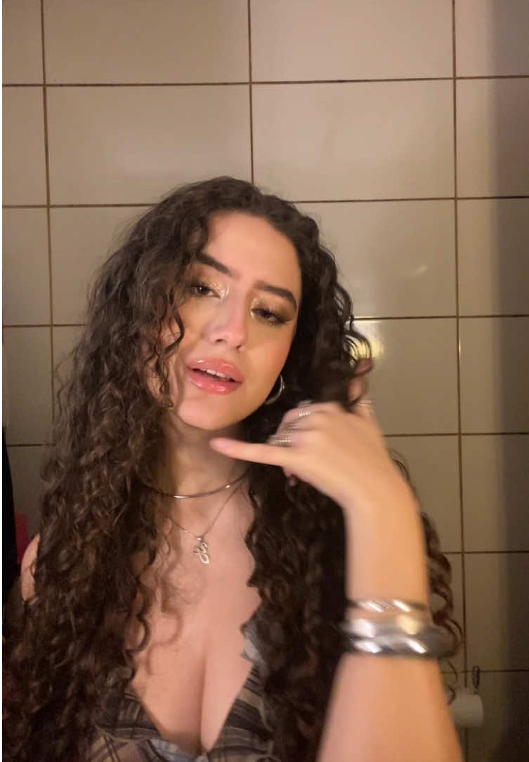 @yas