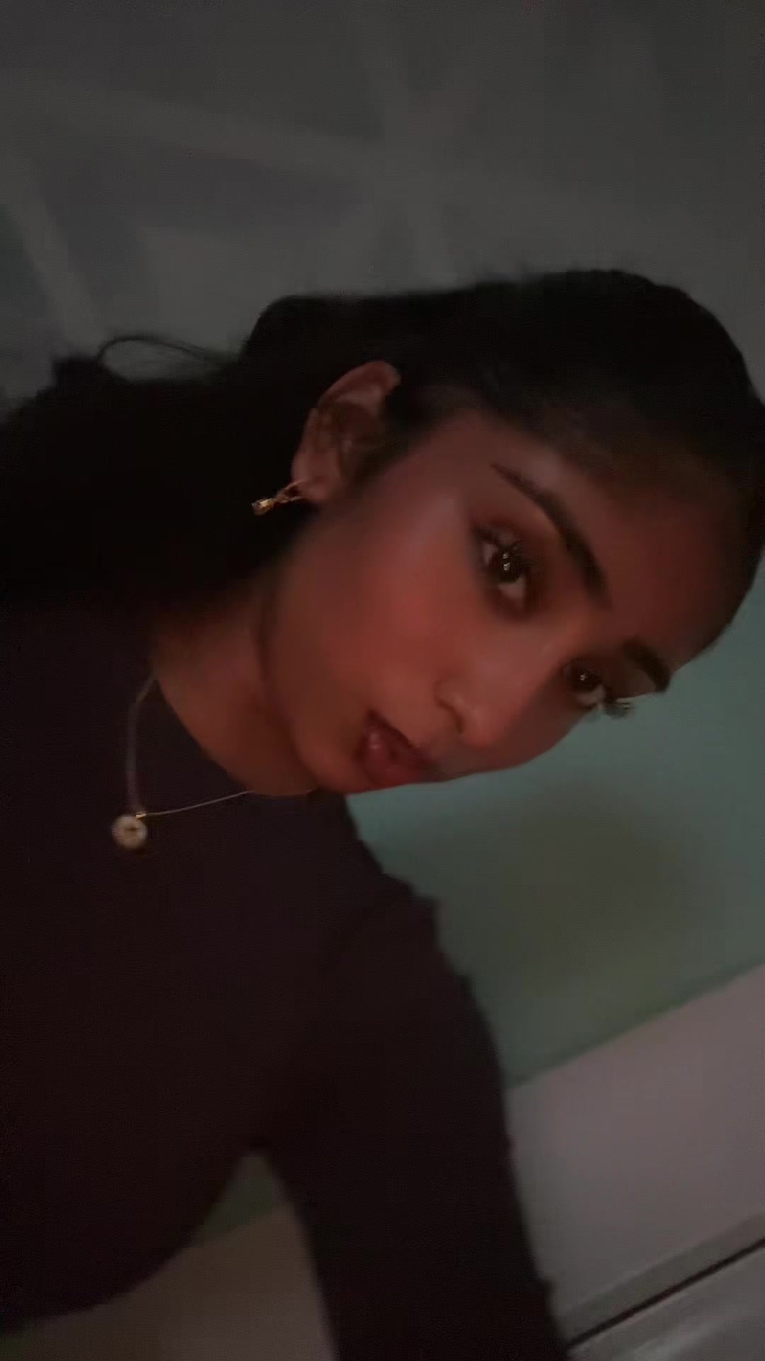 @neshna.m