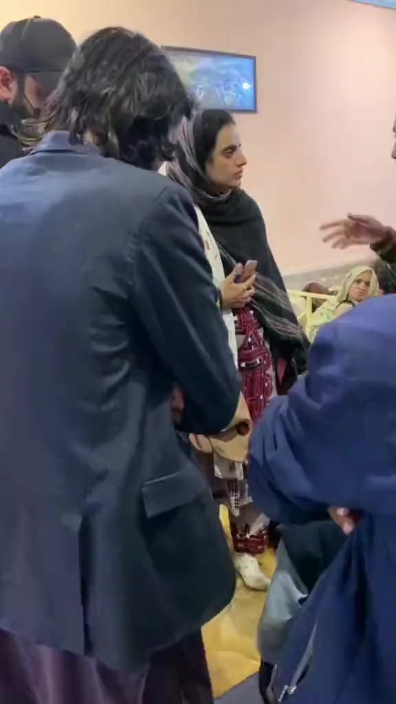 @꧁🇦🇫𝒦𝒽𝒶𝓃 𝐻𝒶𝓆yar🇦🇫꧂