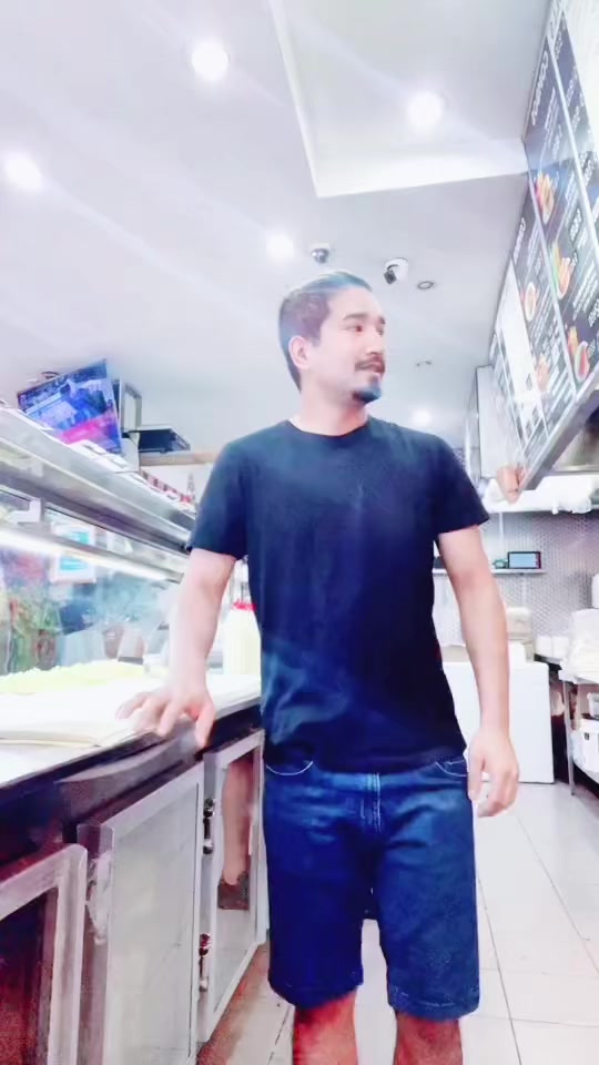 @Deepumhz7🇳🇵🇦🇺