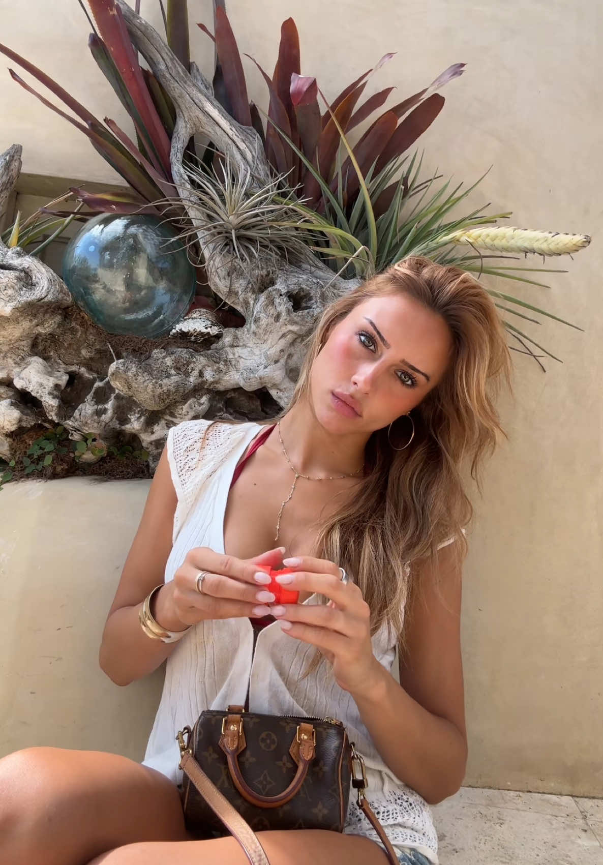 @bella l&ouml;vkvist