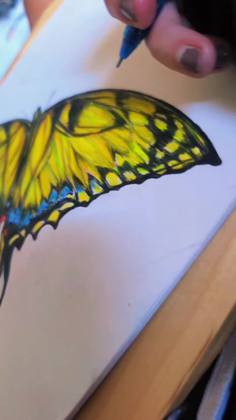@LauraArtfulNature✌️💜🖌️🎨🌎🦋