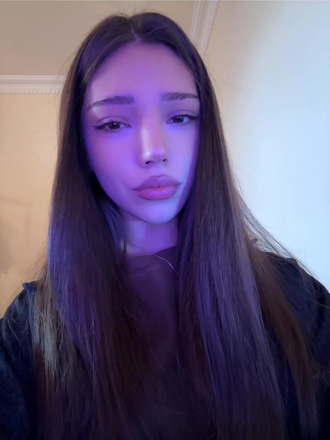 @Мариана
