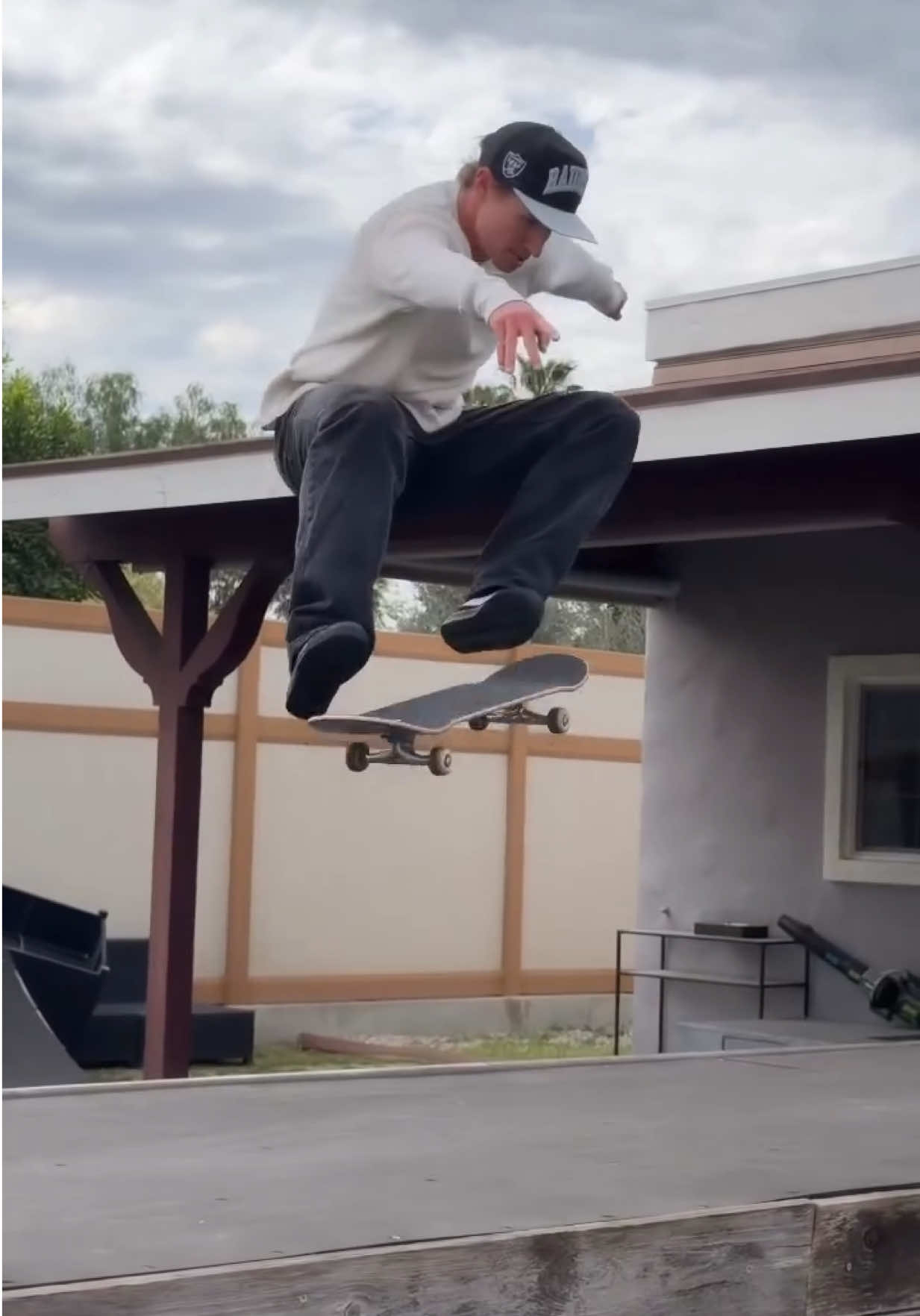 @Skatelite