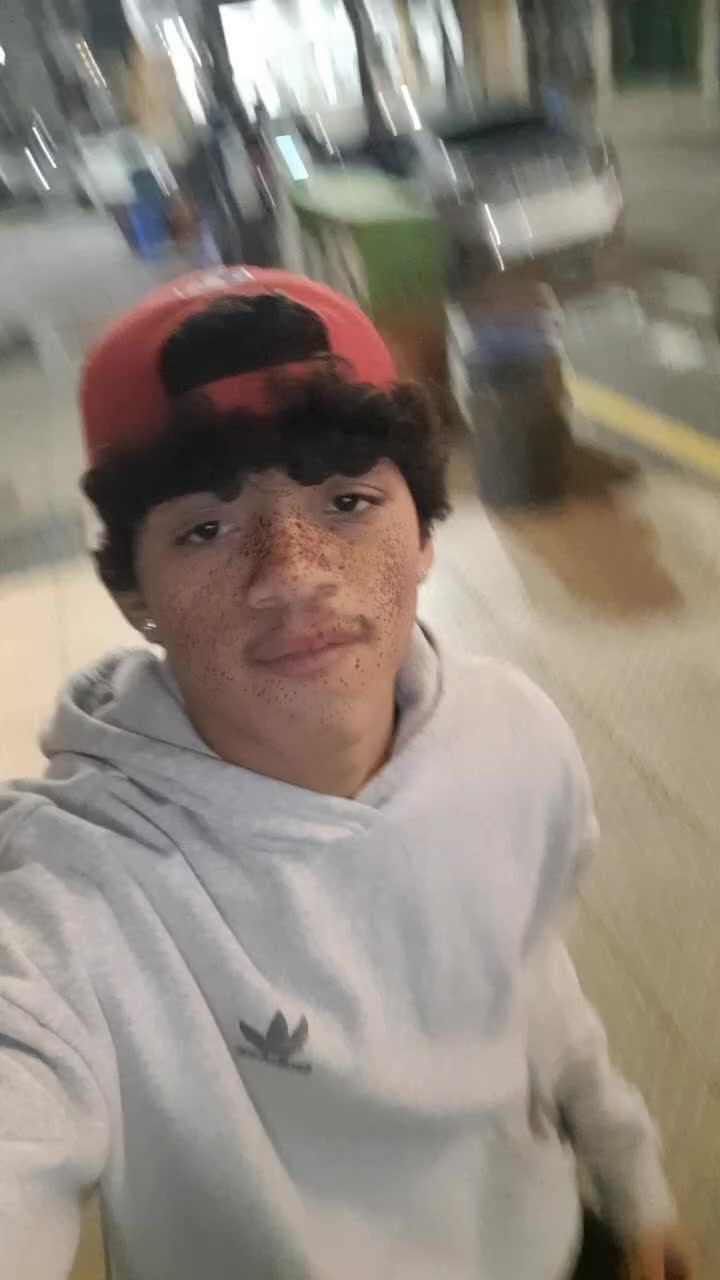 @𝑳𝑴𝑯 𝑺𝑻𝑨𝑵𝑳𝒀 🐺