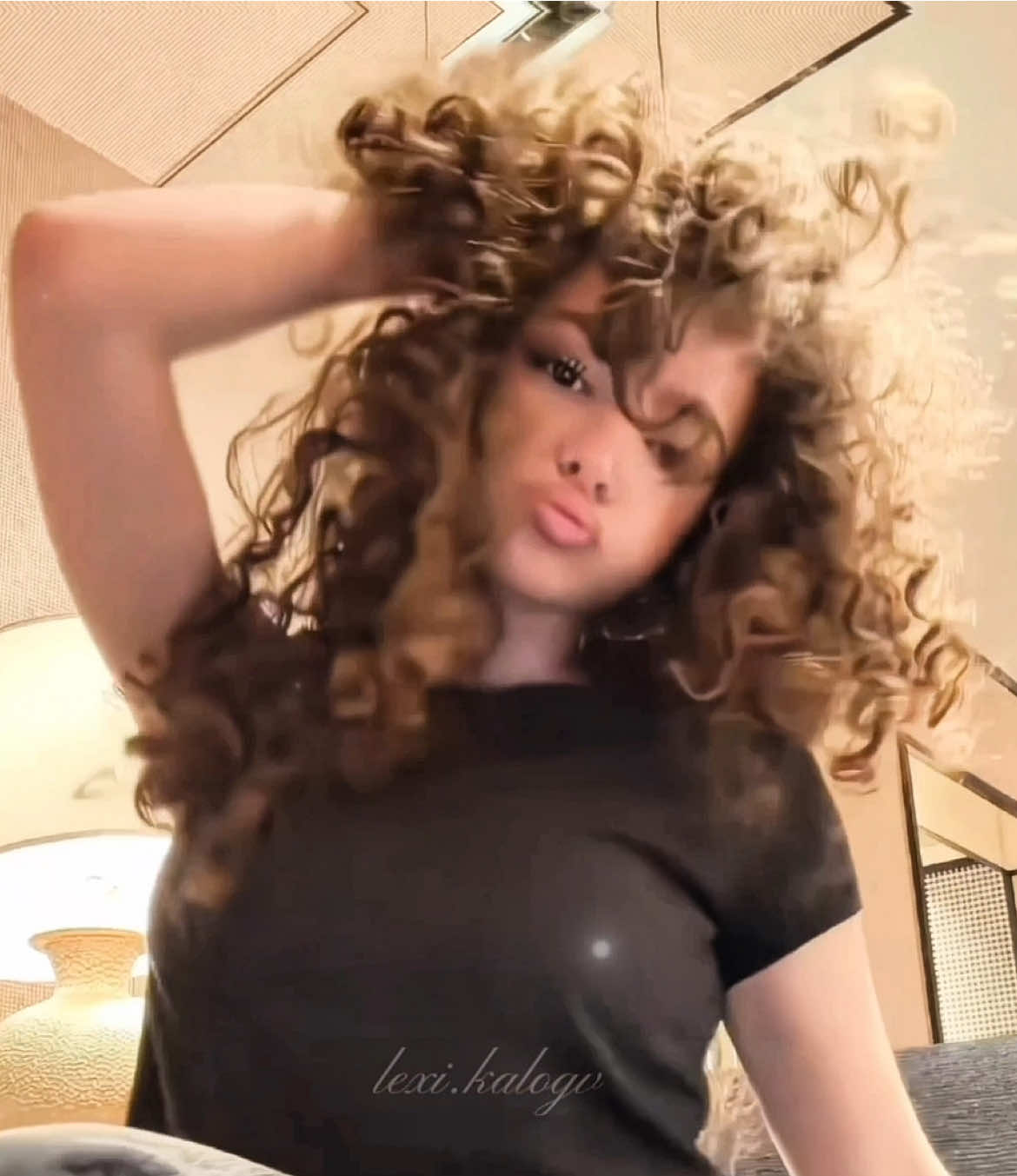@lexi ₊⊹
