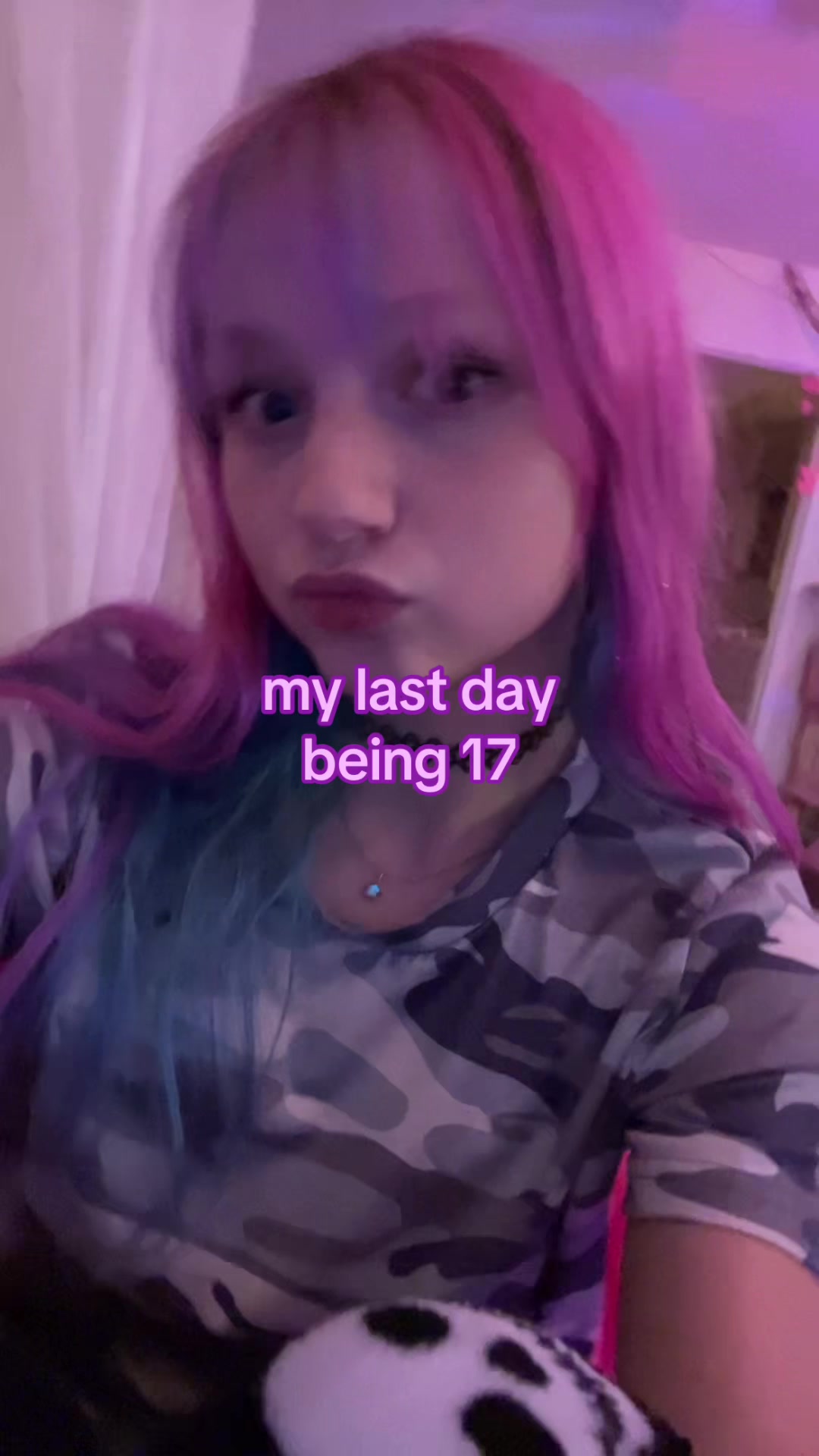 @<3