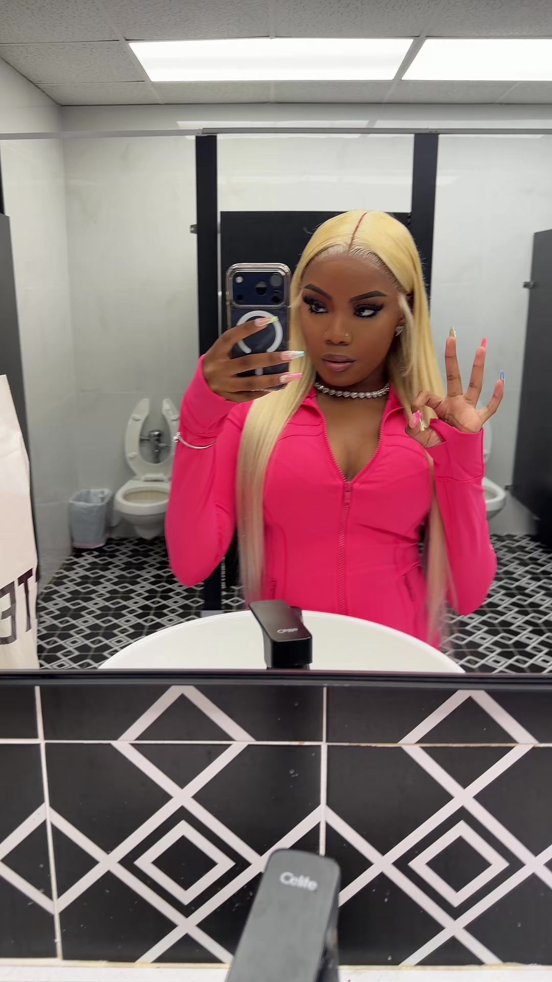 @𝐈'𝐦𝐚𝐧𝐢