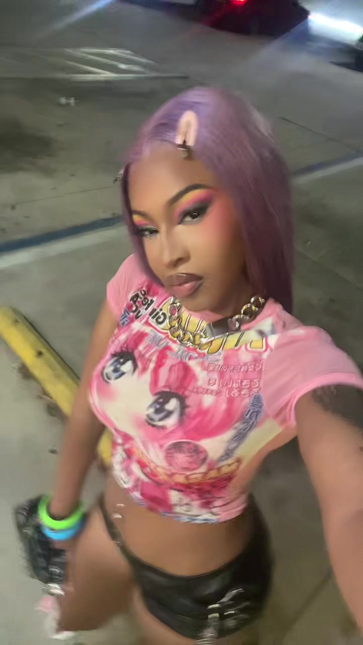 @QueenNae