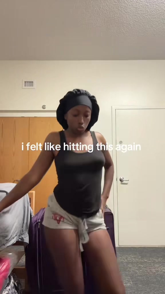 @chloecatherine_