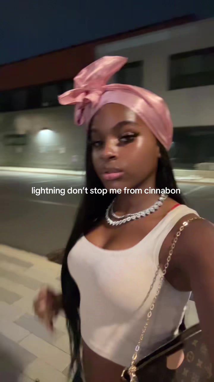 @kweendollita