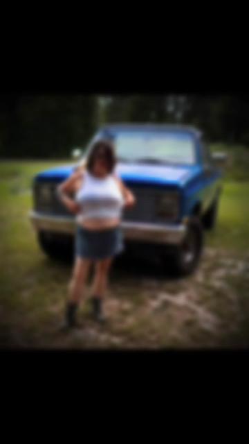 @Smokie_hottits