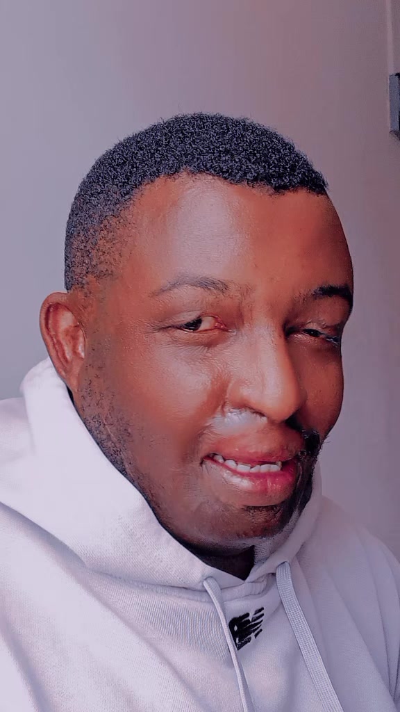 @KELVIN WA NYAMBURA