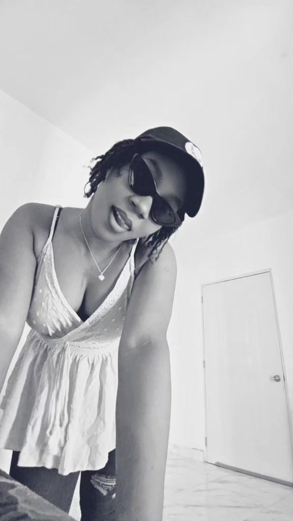 @🥰🥰 Pretty girl 🥰🥰