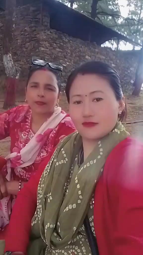 @China Gurung