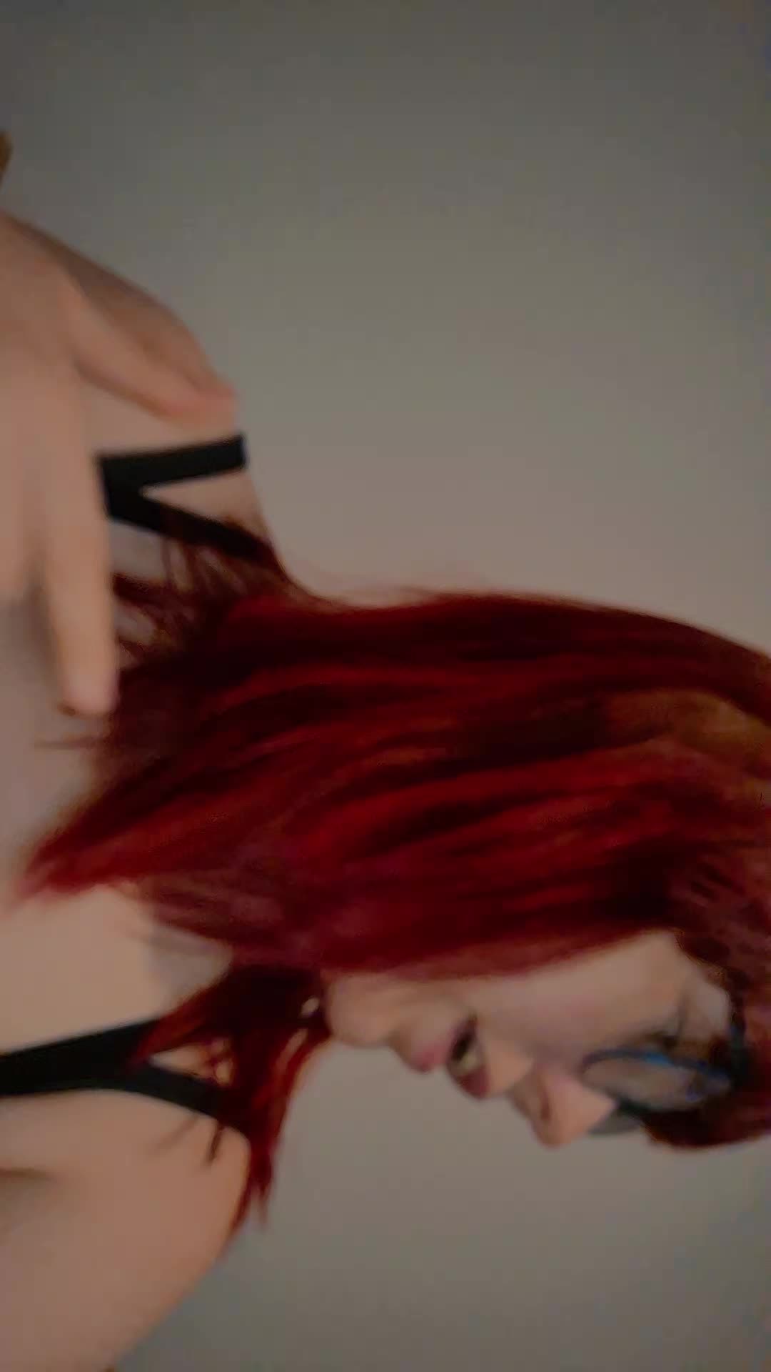 @Sarah_blue
