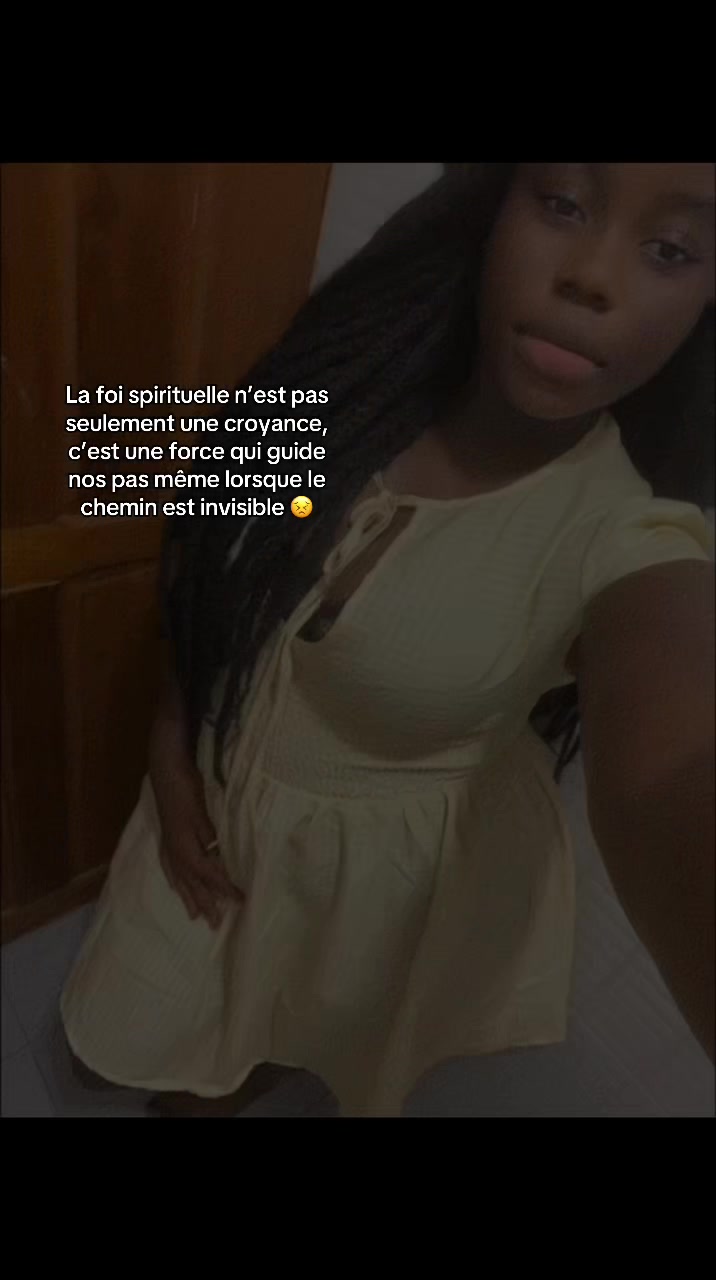 @APOUTSHOU🤍