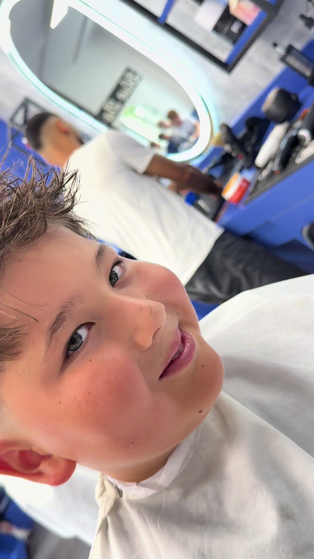 @Bluebarber_weimar