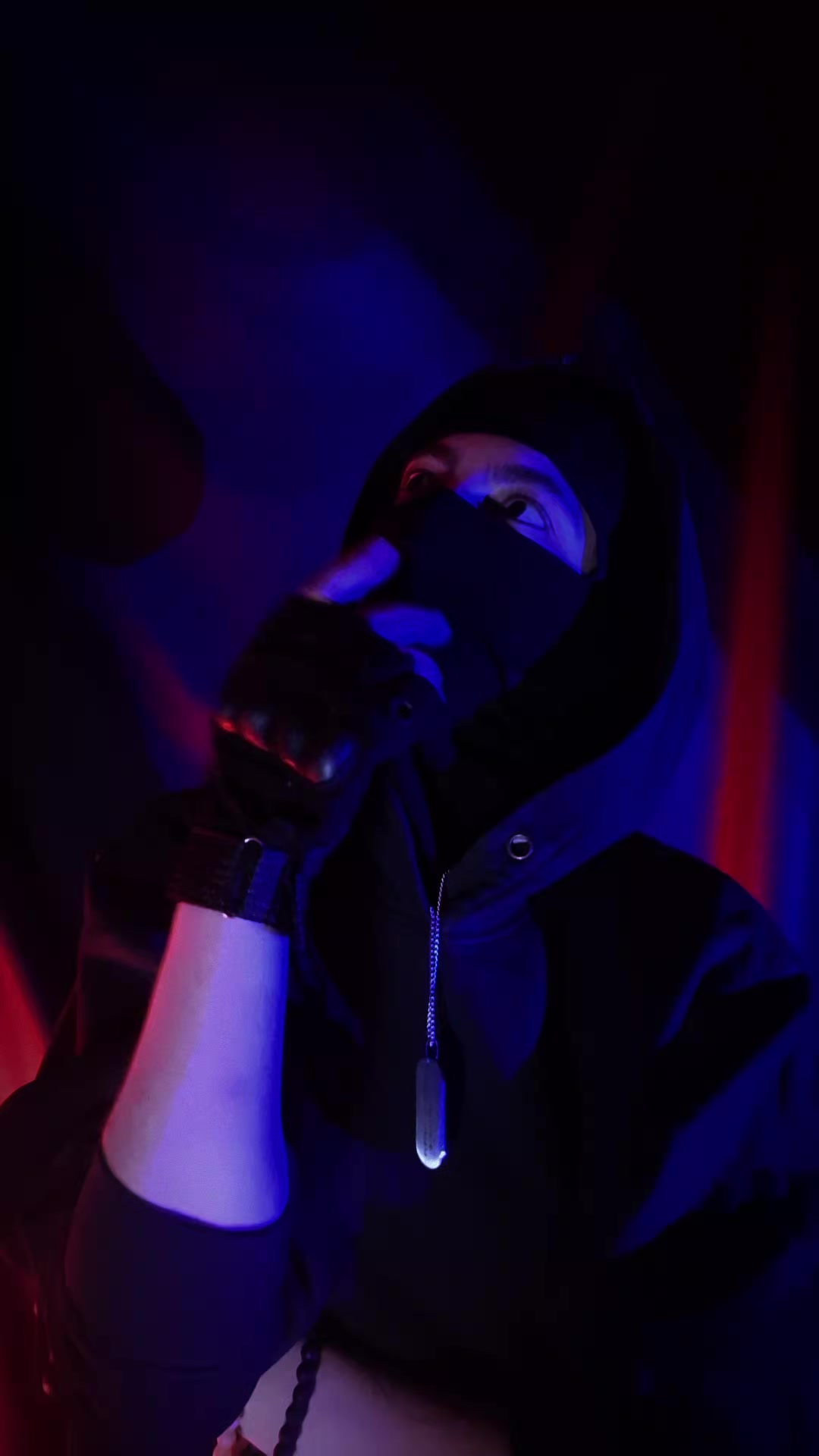 @𝖘𝖍𝖆𝖉𝖔𝖜