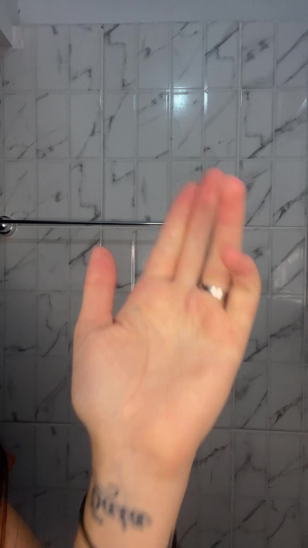 @anii