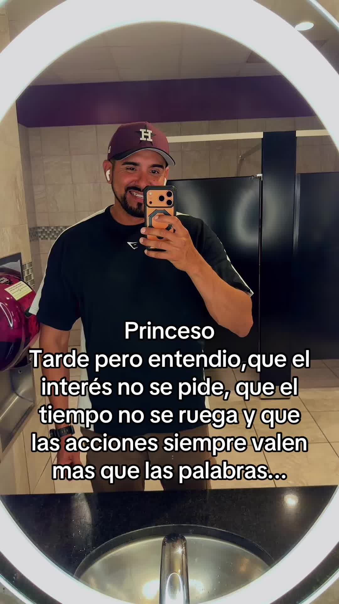@El Señor Sonrisas.