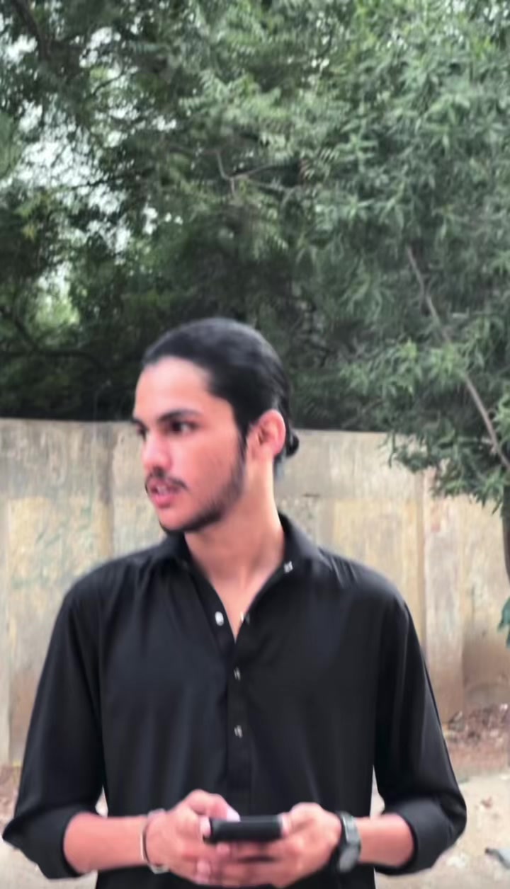 @Ahad lodhi