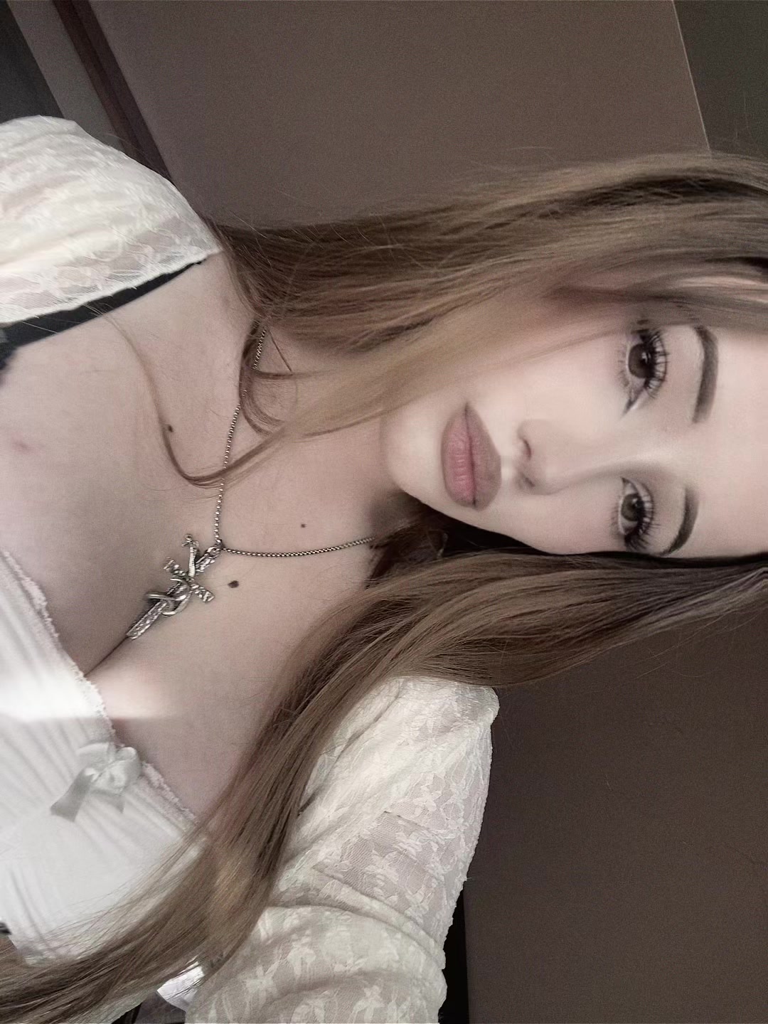 @li_n.u_sia