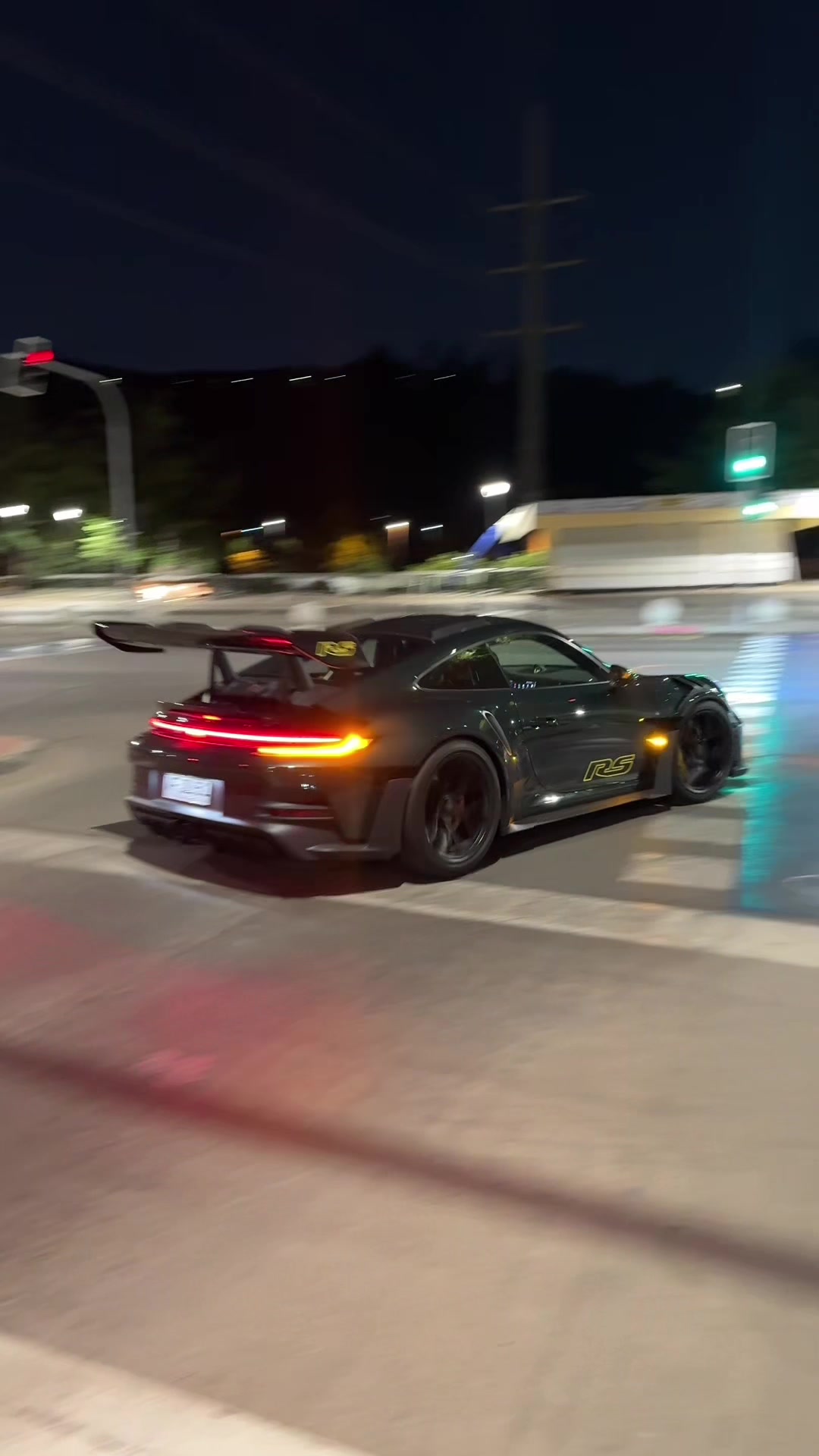 @v_spotter
