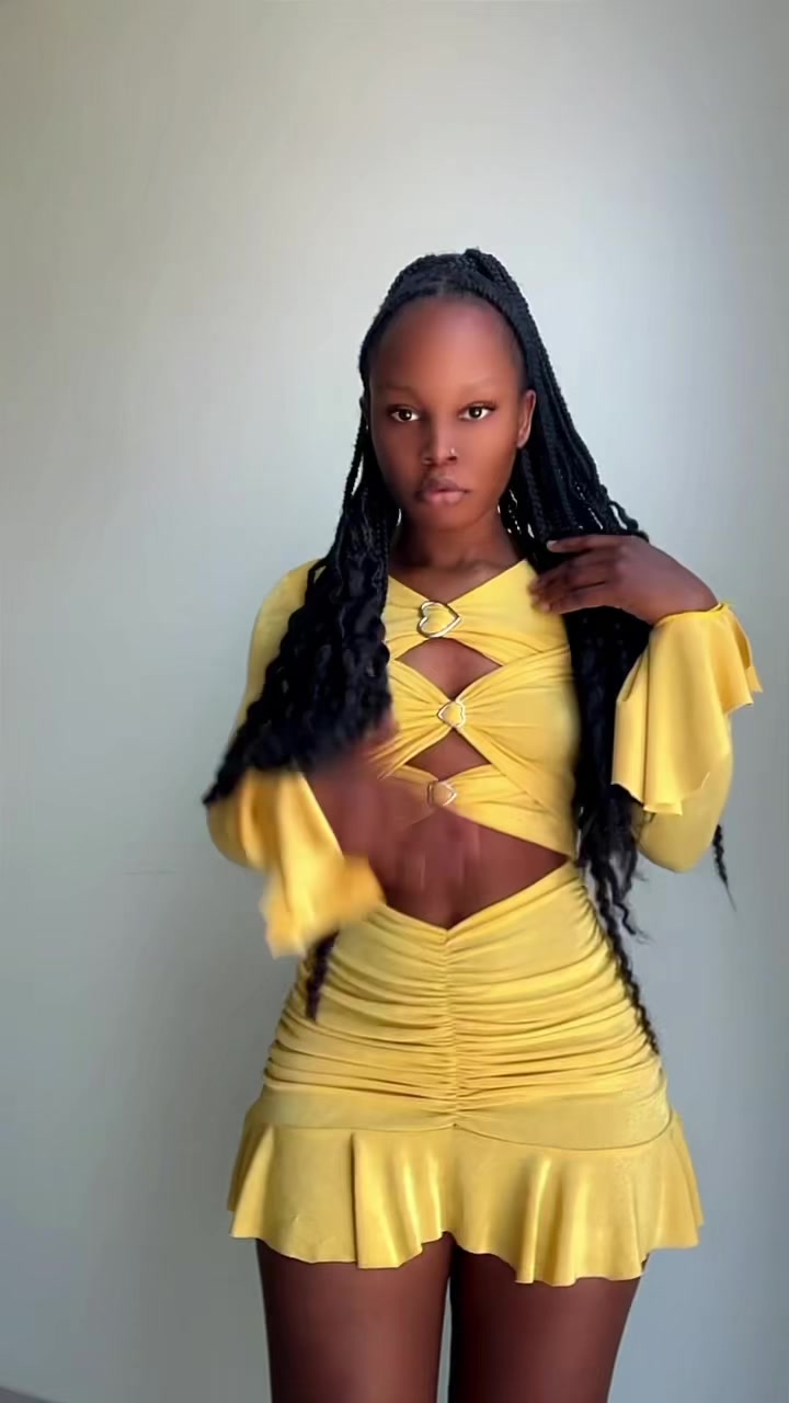 @🎀Miriam👅Blessy🦋🍑🇺🇬🇦🇪