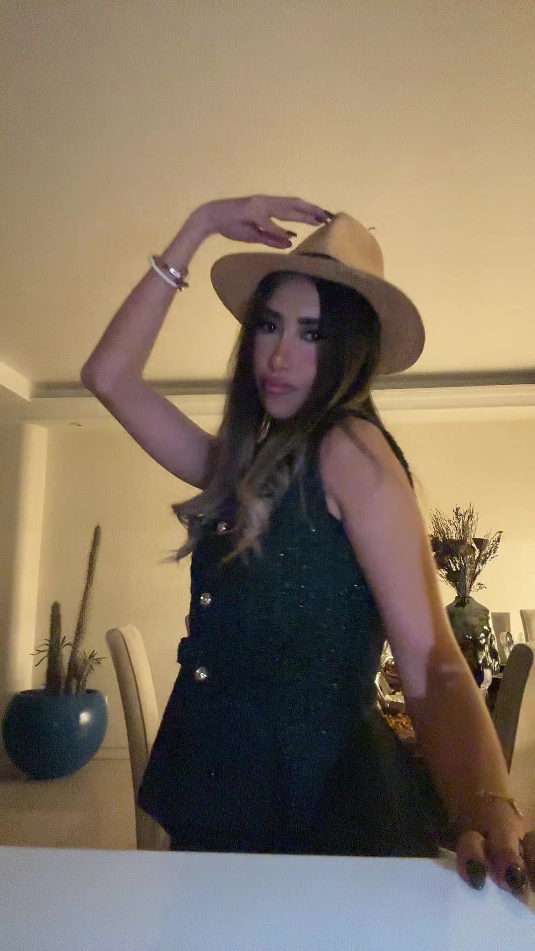 @FF