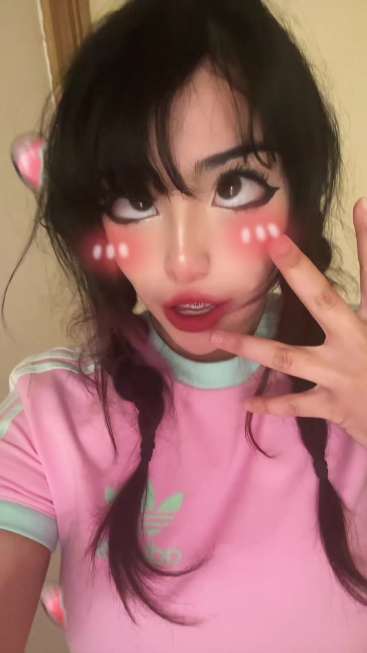 @clowntelle
