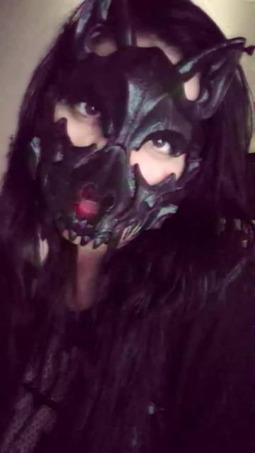 @🖤WichaAstrain🖤