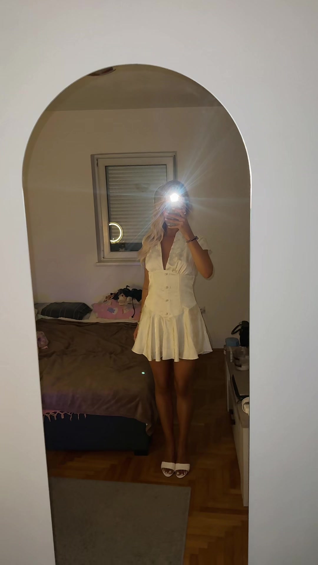@j
