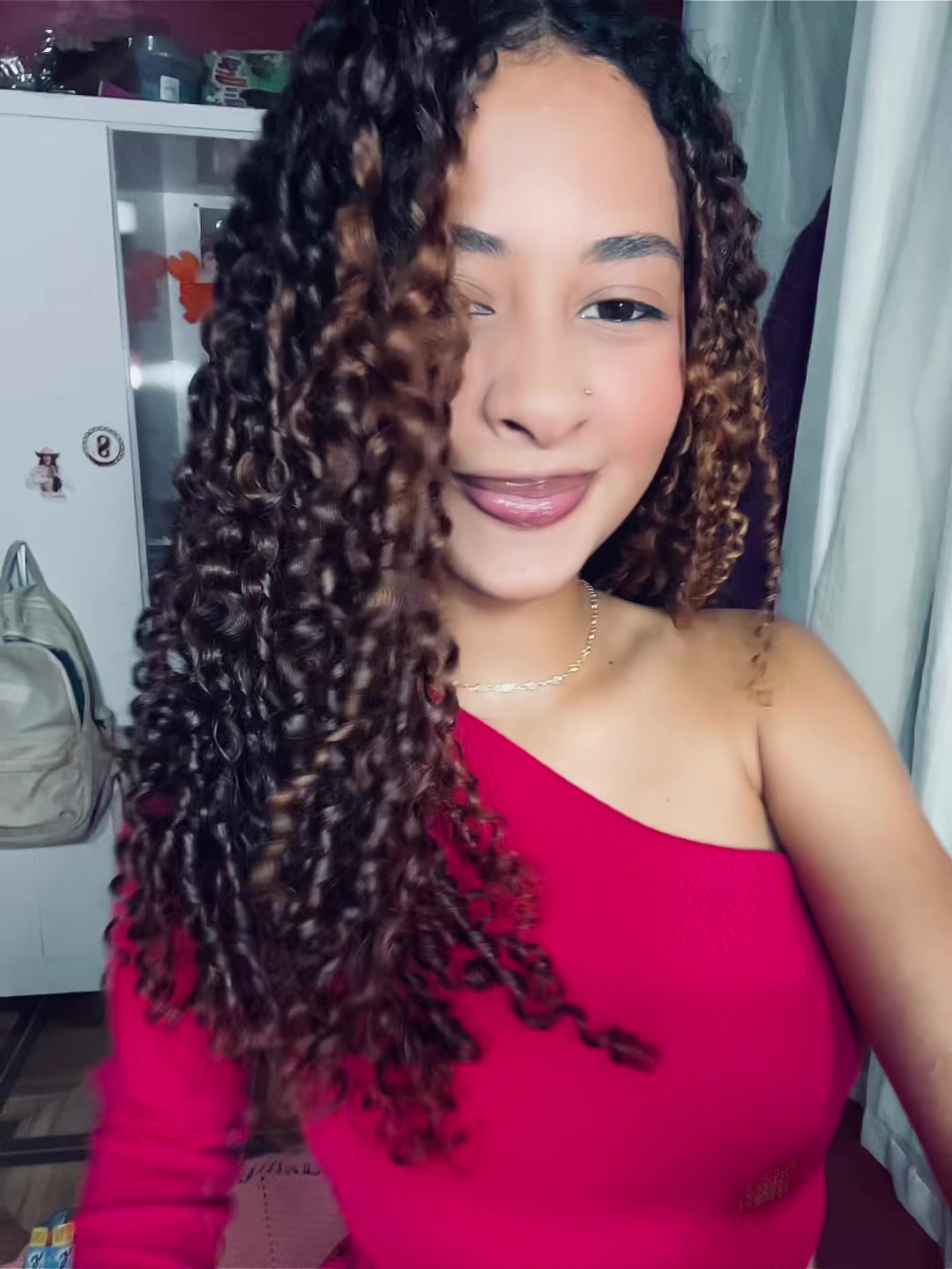 @yasneiff