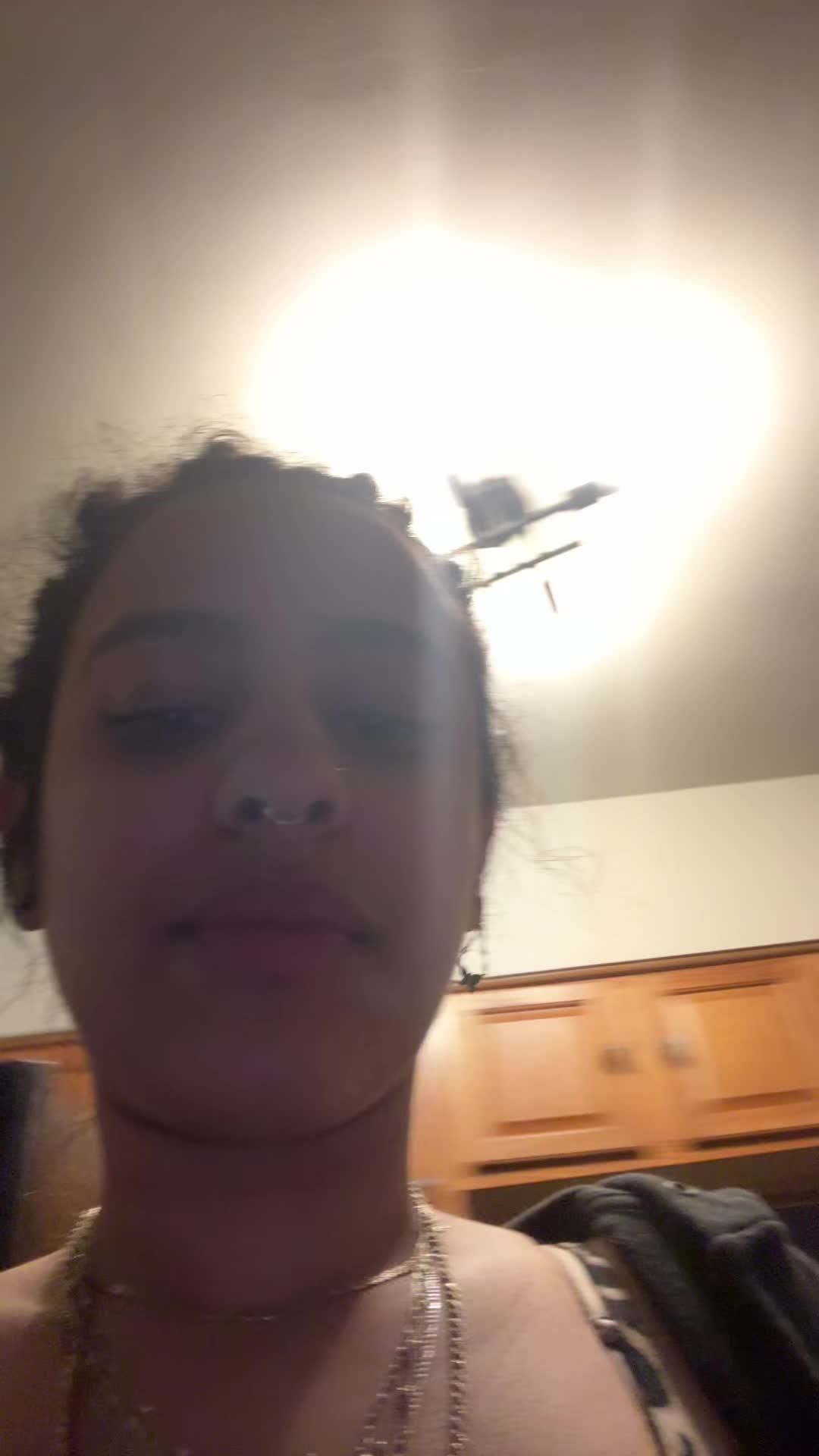 @LiLi