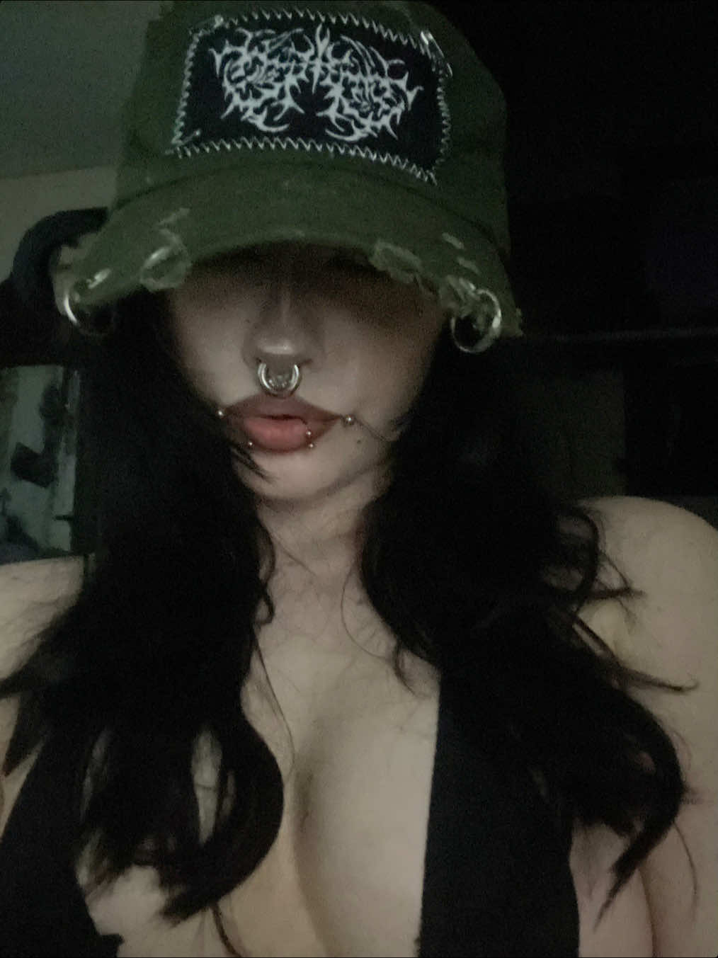 @Haily🗝️