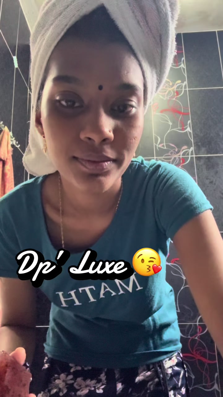@Priya🦋💓