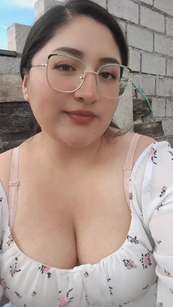 @Estefania 🌻🩷