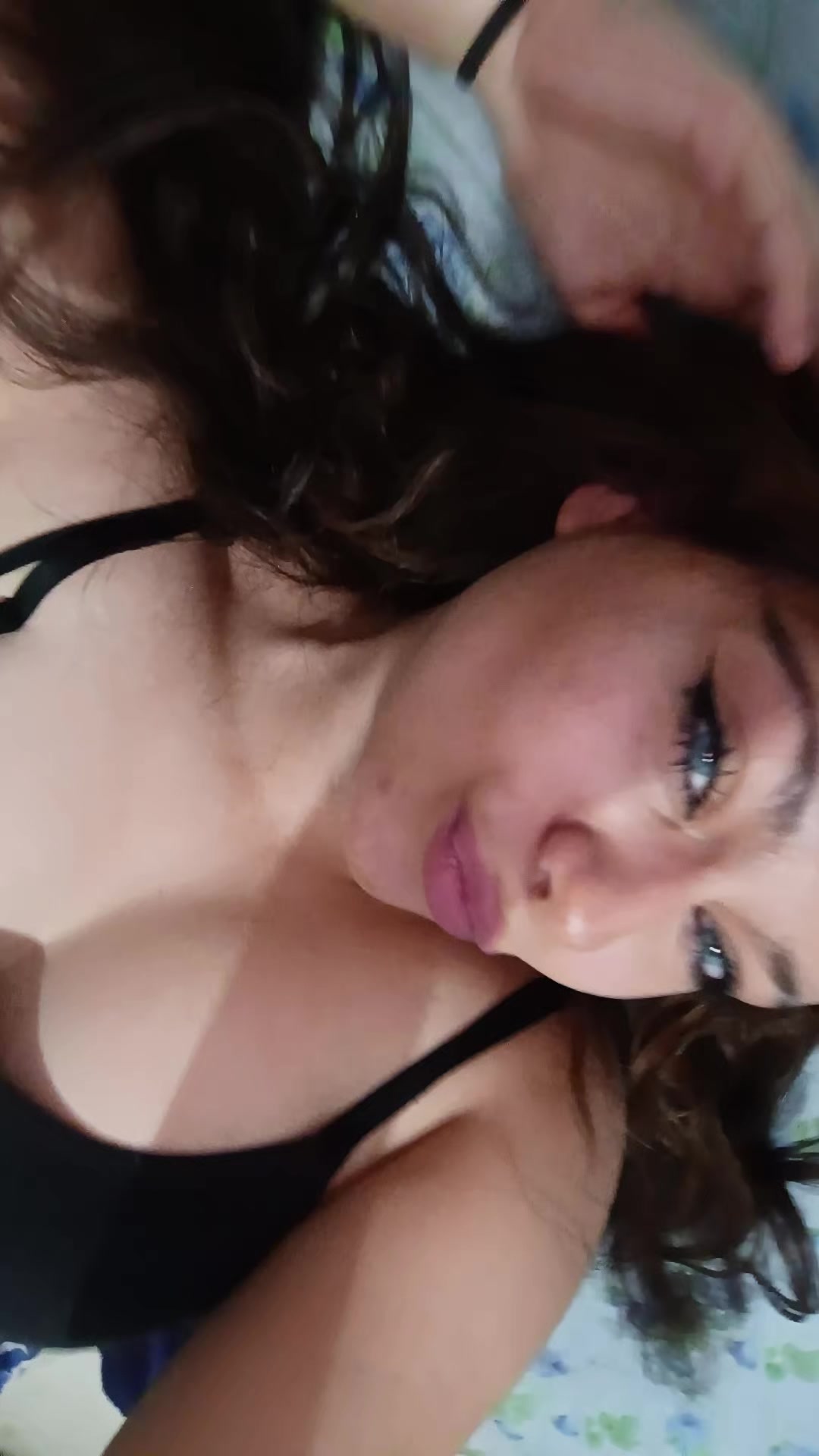 @OtistikLaraa