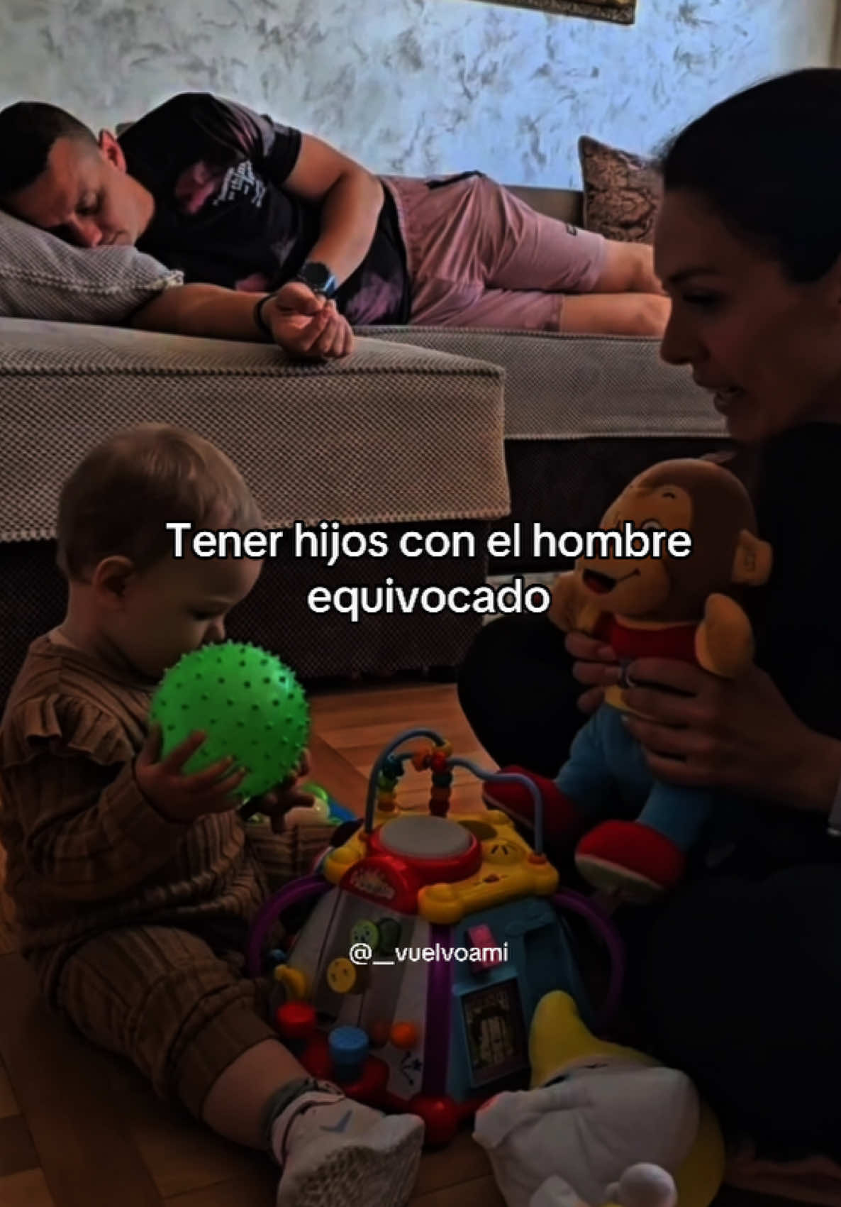 @__vuelvoami