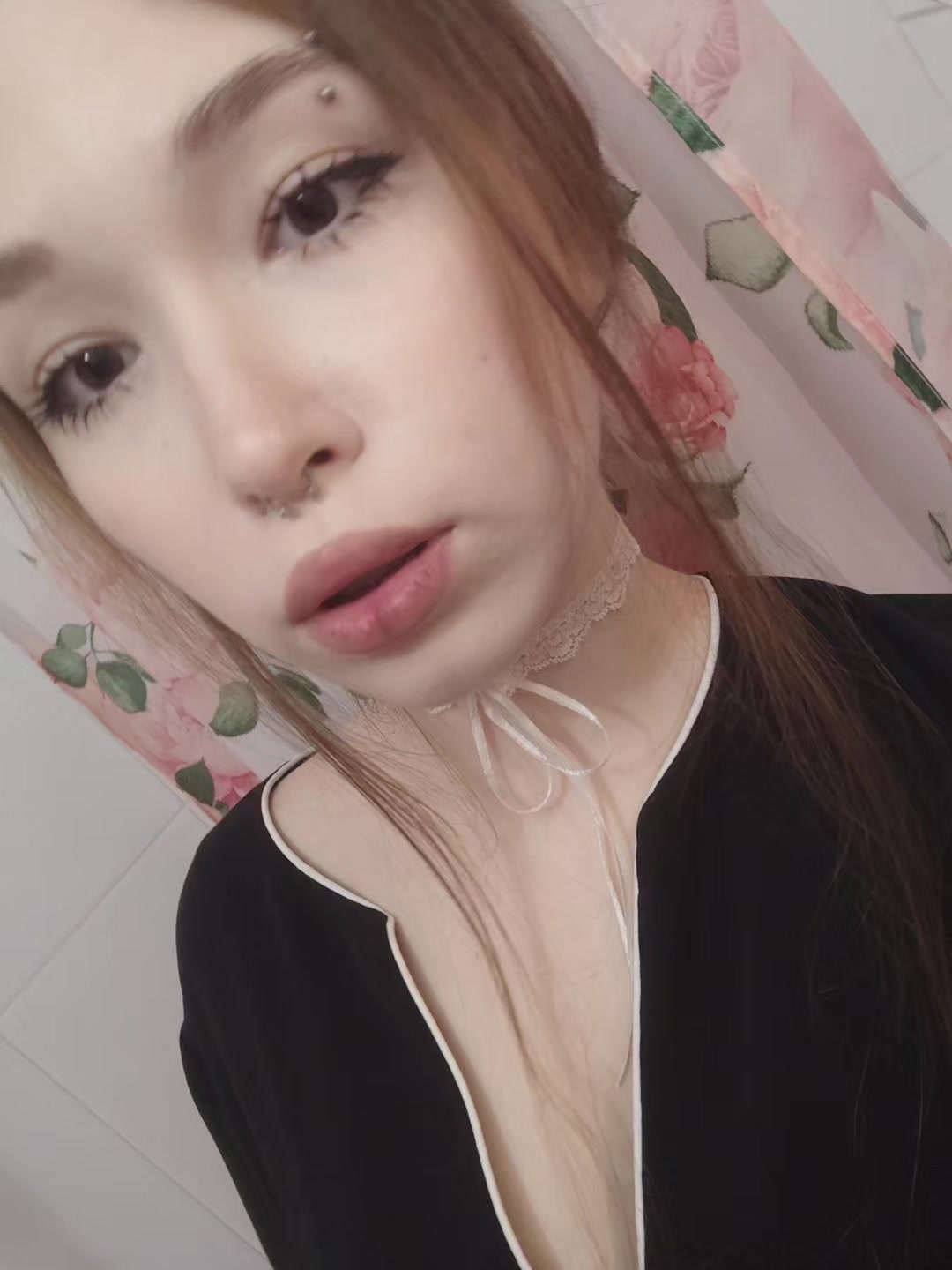 @hotleak