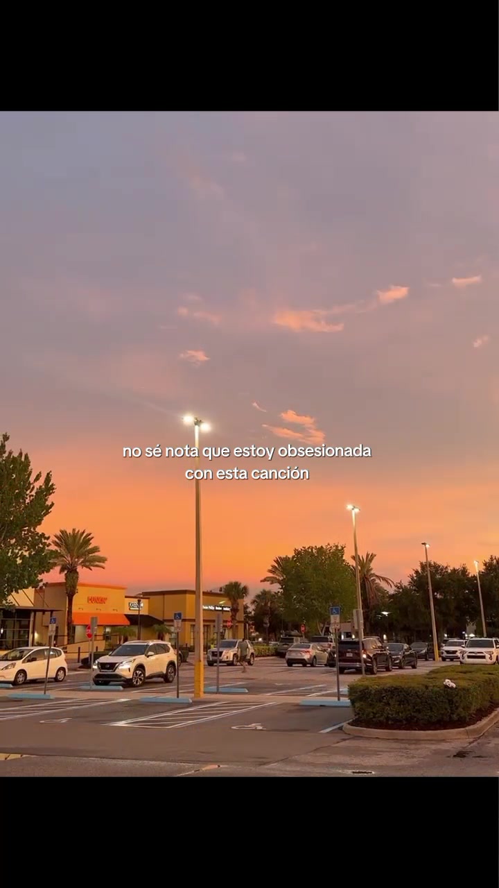 @☁️𝓐𝓷𝓰𝓲𝓮☁️