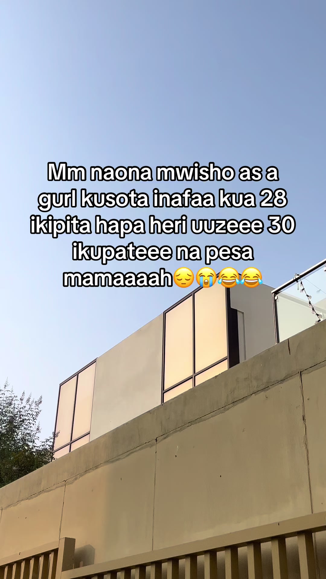 @Ezzy💜🦋