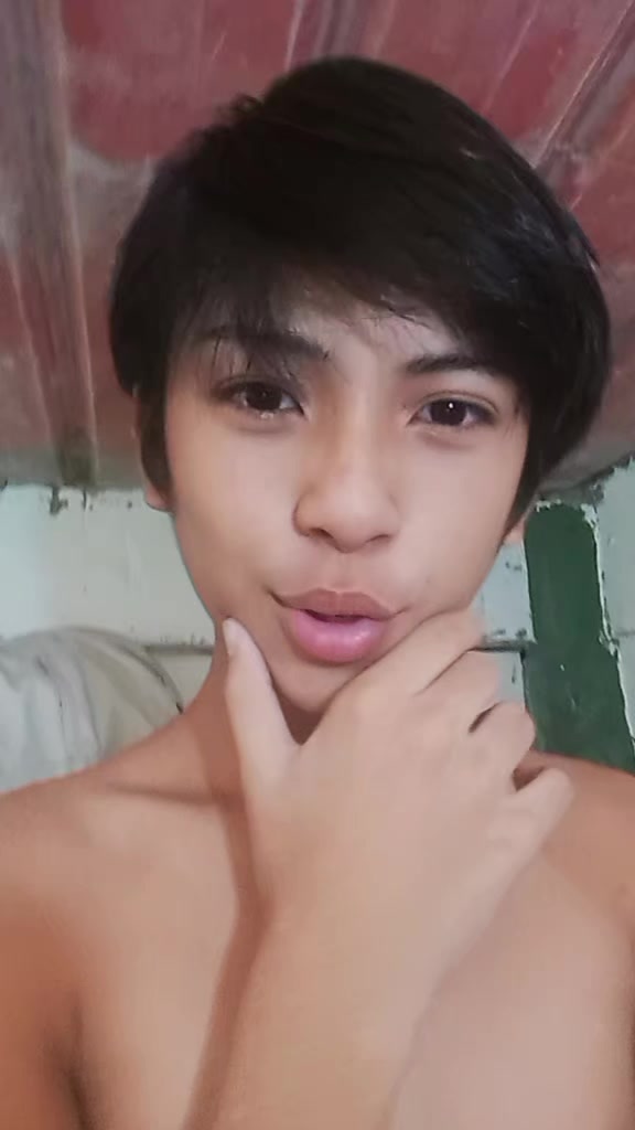 @•SHY•