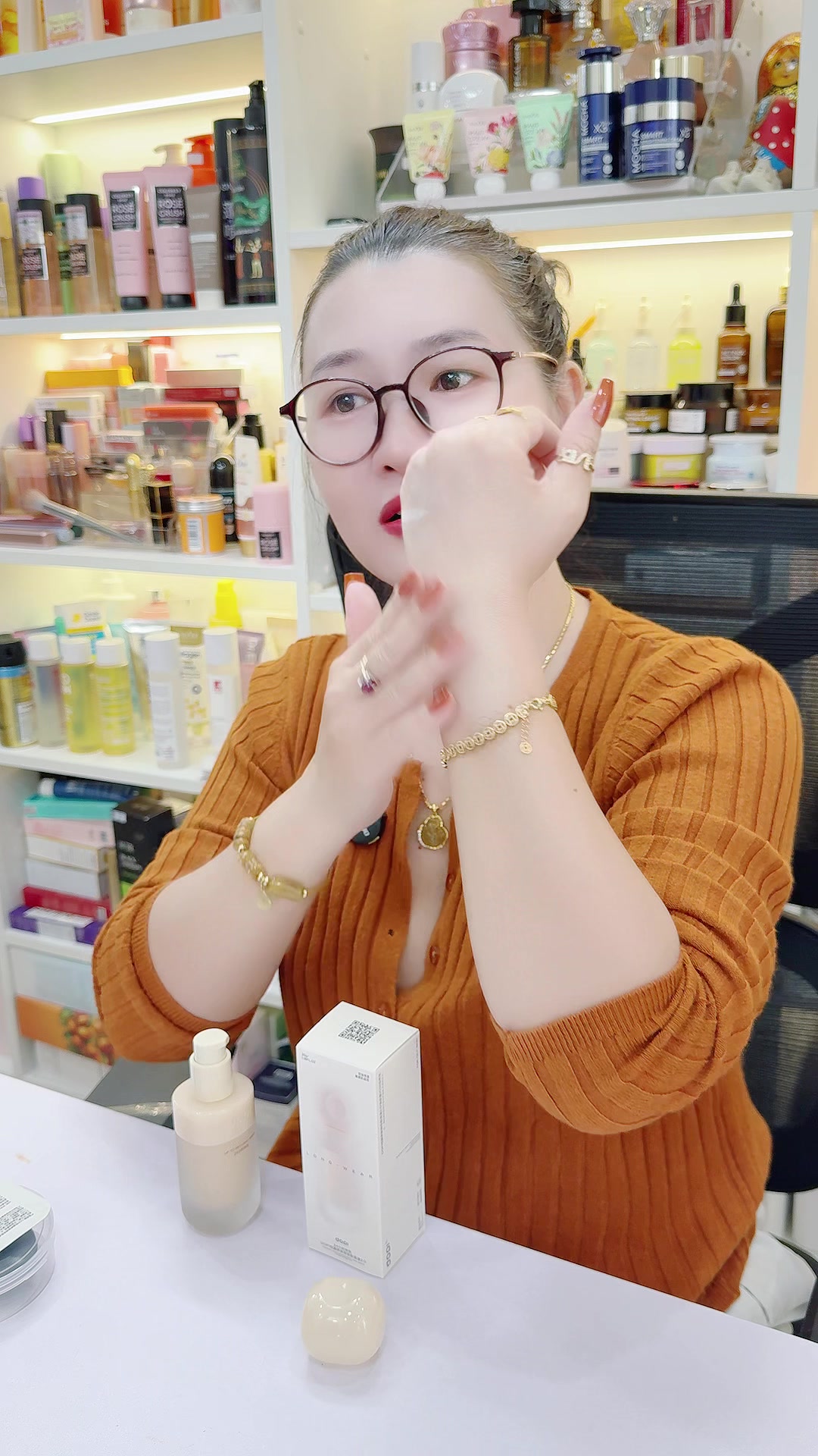 @Ổ Của Lộc1376