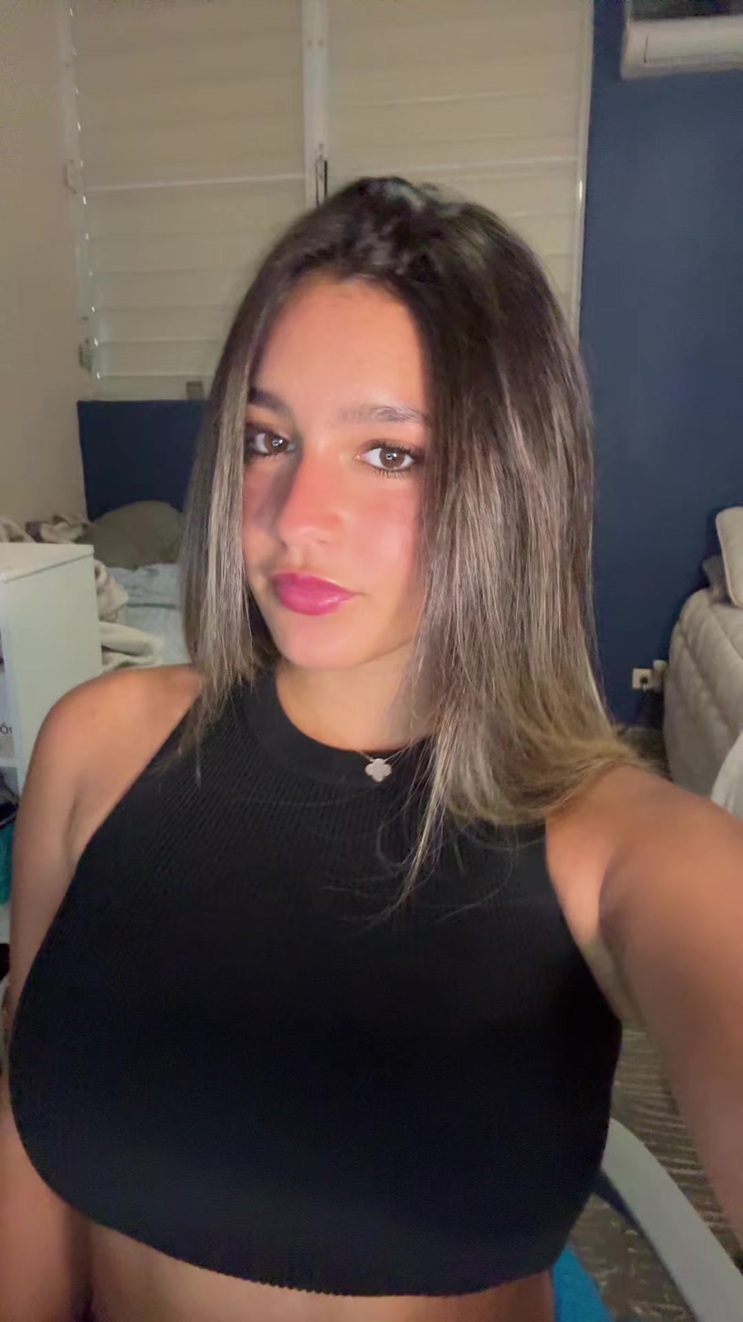 @𝐢𝐬𝐚𝐛𝐞𝐥𝐚 𝐬𝐨𝐟𝐢𝐚
