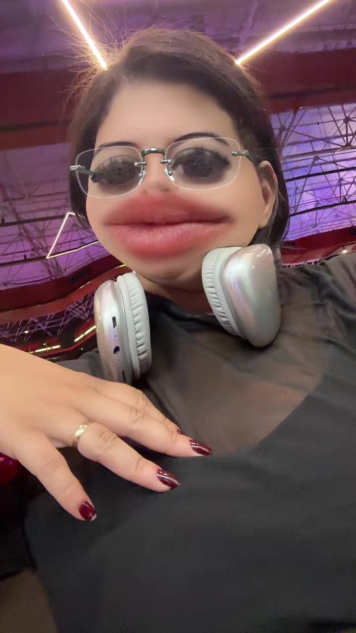 @Vic Apolinário