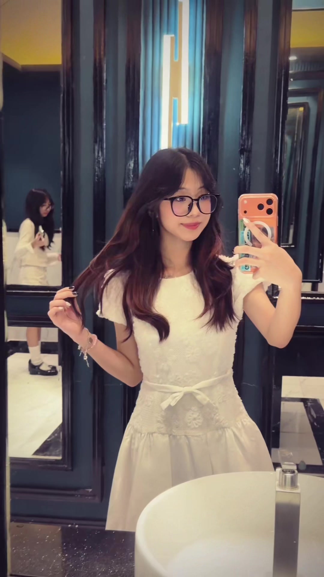 @Joyy