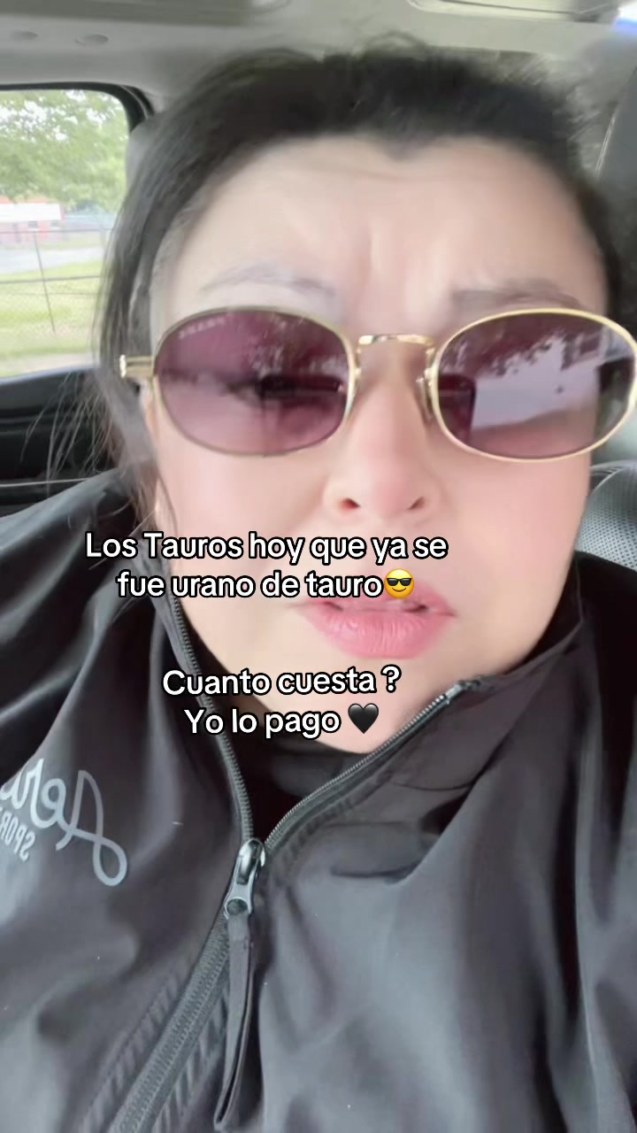 @Jenny🖤