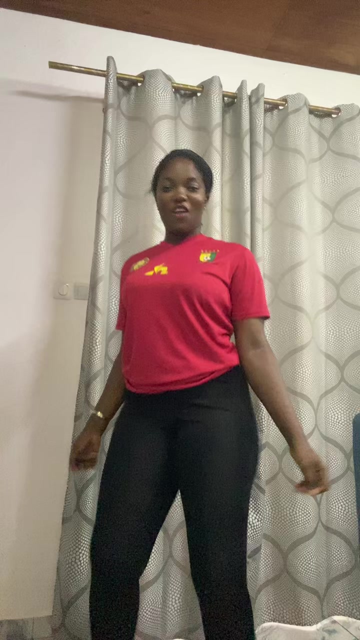 @Astride mp💜🧸🇨🇲